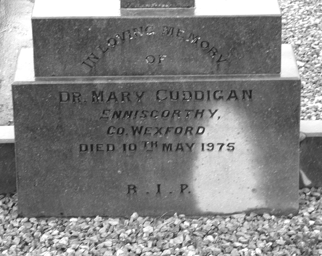 Cuddigan, Dr. Mary.jpg 209.3K